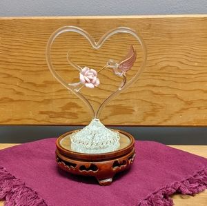 Glass Blown Hummingbird figurine on crystal base & mirrored stand, Vtg.